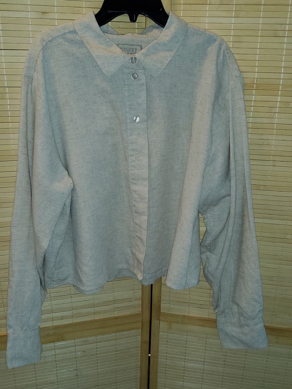 Velvet Heart Light Colored Button-Front 100% Linen Women's Top